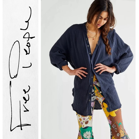 Free People Tops - Free People Summer Daydream Sz M in Navy